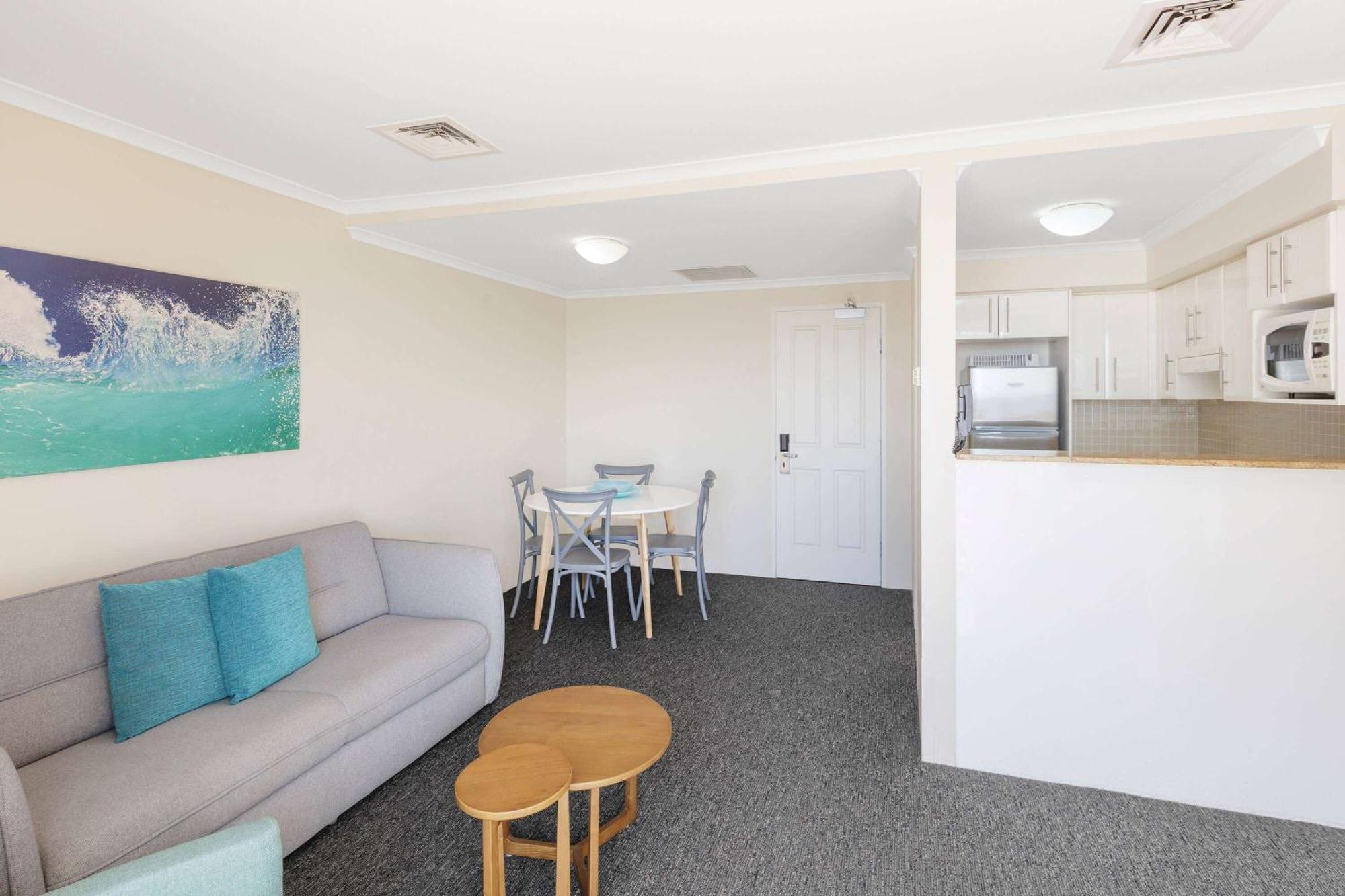 Ramada Resort By Wyndham Shoal Bay Exterior foto